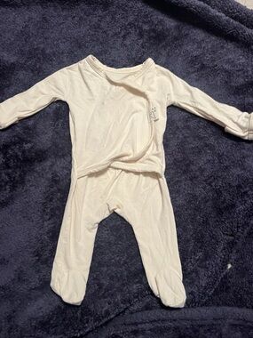 Bonsie Skin on Skin BabyCare Outfit Pale Pink Footed One-Piece Baby Outfit